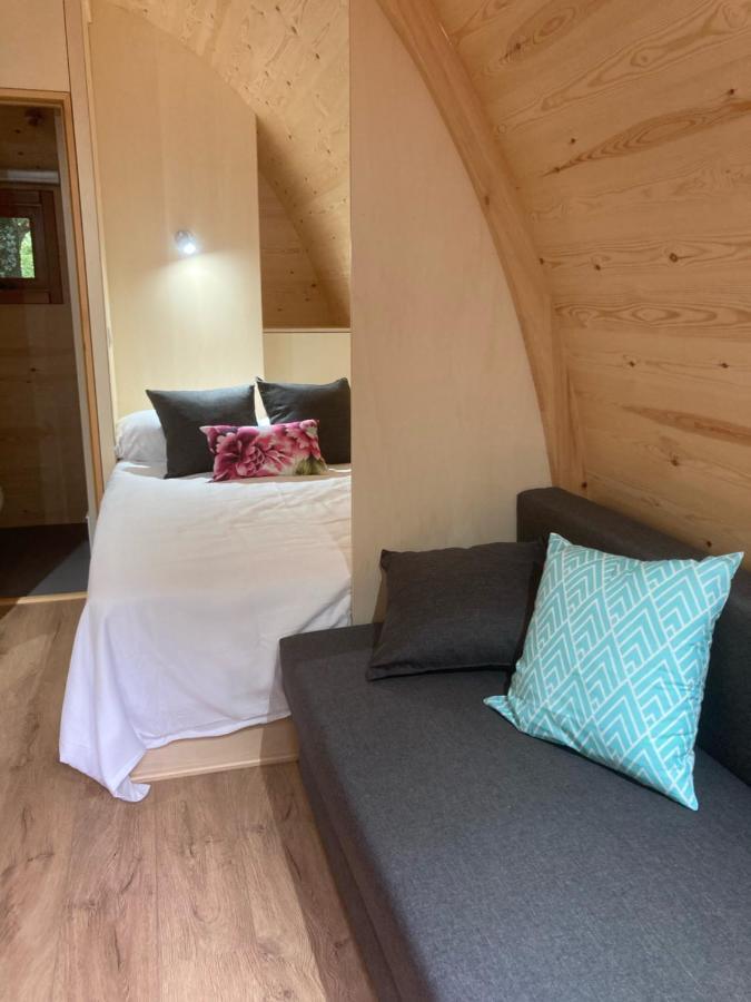 Camping Vila De Sarria Exterior photo